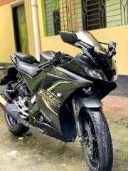 Yamaha R15 V3